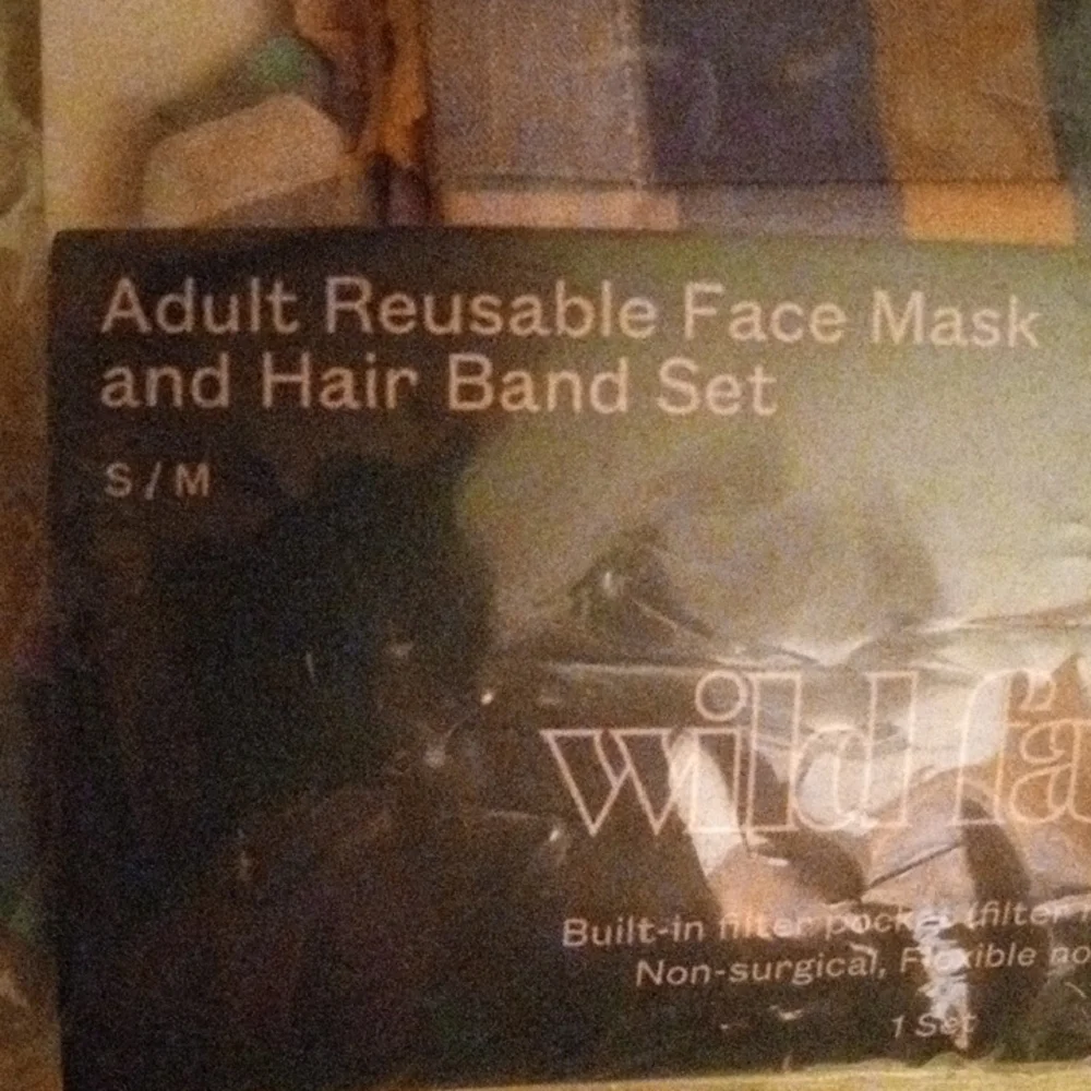 Wild Fable Face Mask (1) and Hair Band Set (1) - Picture 7 of 8